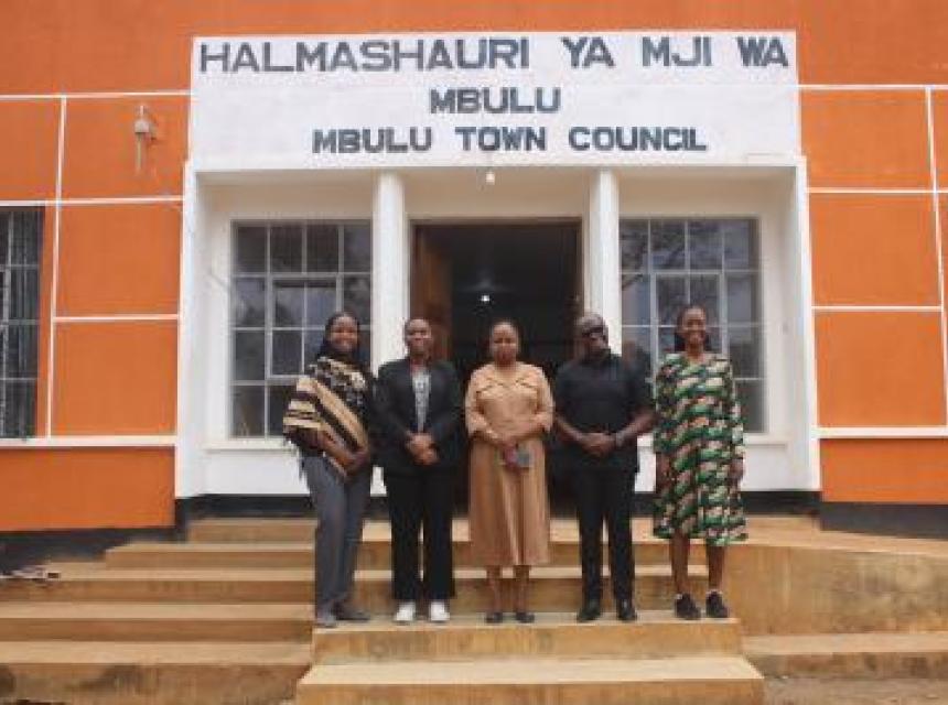 Wahadhairi na Wataalamu kutoka SUA wakiwa Mbulu kwa Lengo la kutembelea shule za Sekondari zilizopo.